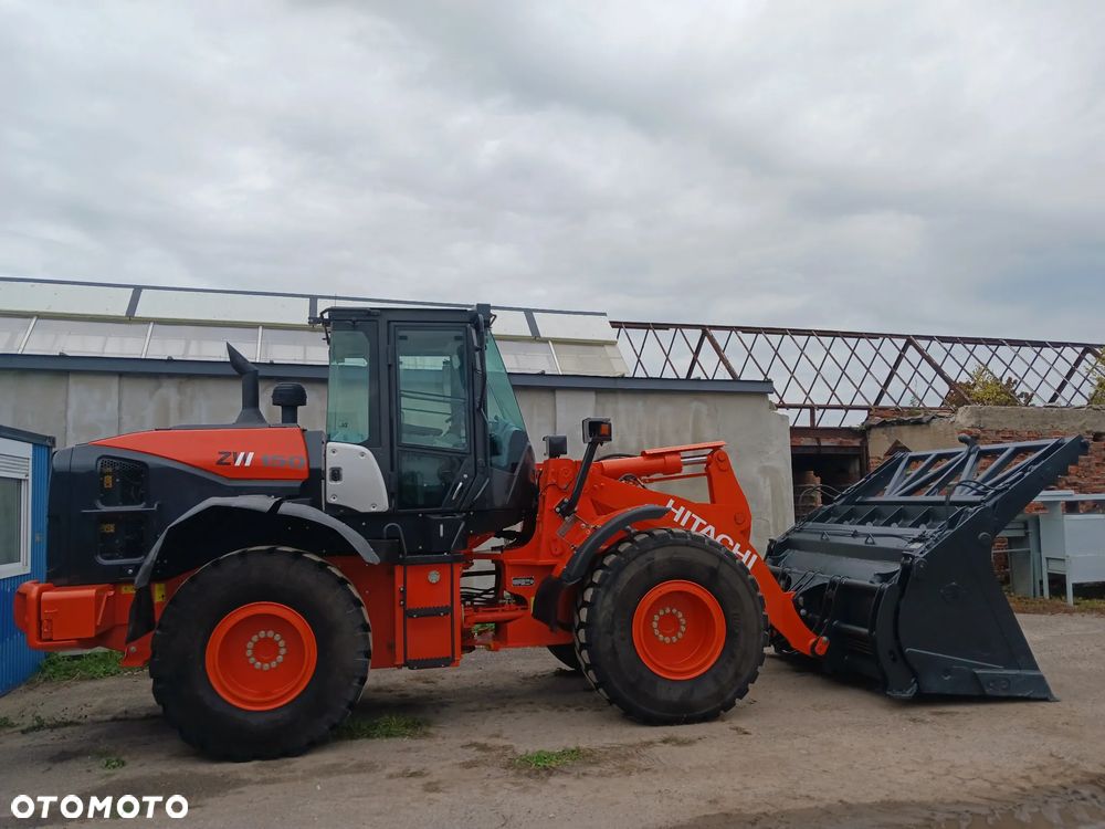 Hitachi ZW 150 - 21