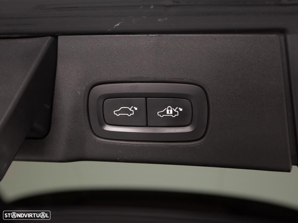 Volvo V90 — fotografia 13