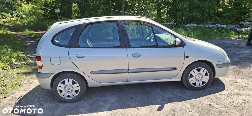 Renault Scenic Megane 1.6 RT 16V - 1