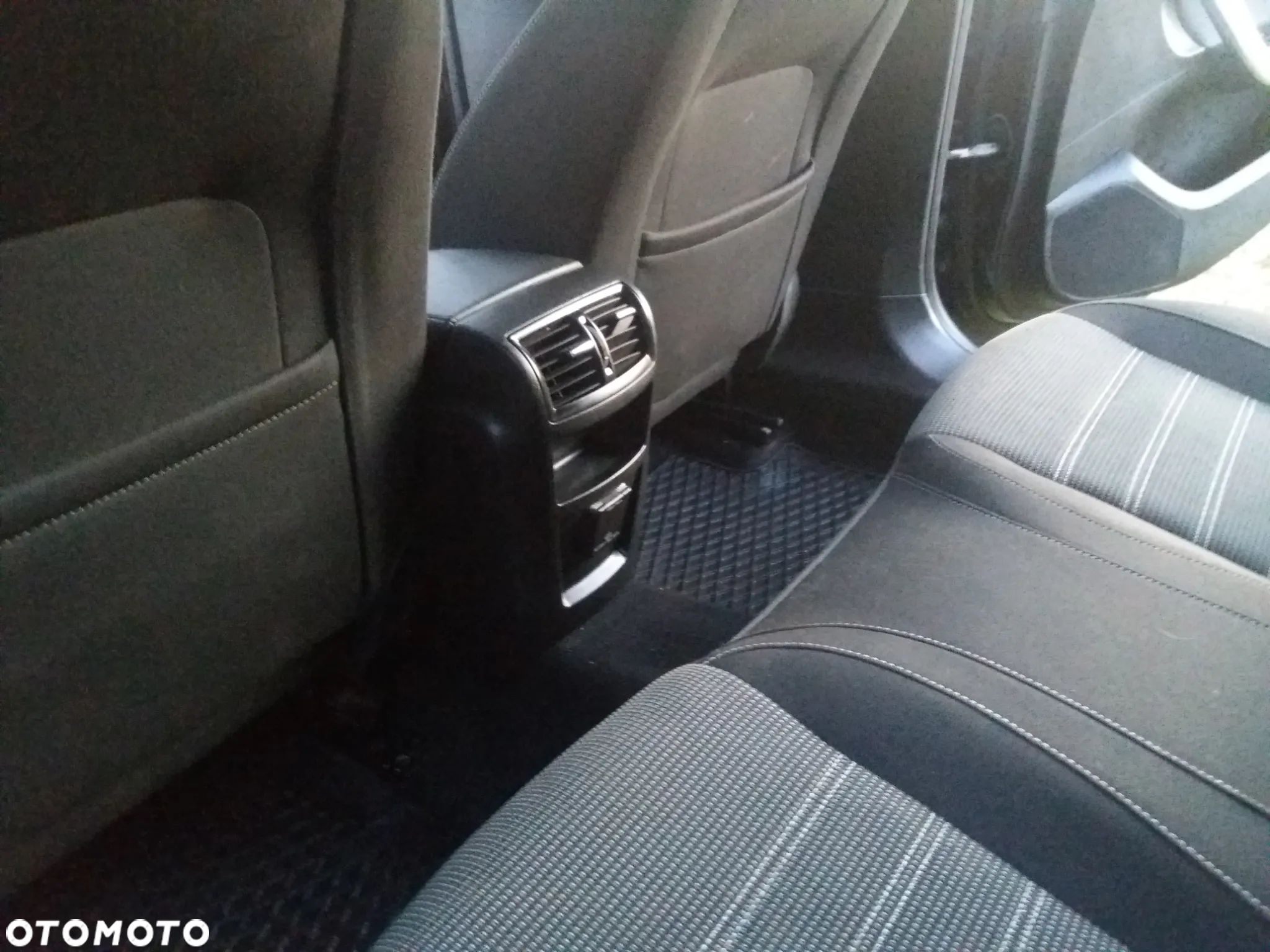 Opel Insignia 2.0 CDTI Sports Tourer ecoFLEX Cosmo - 22