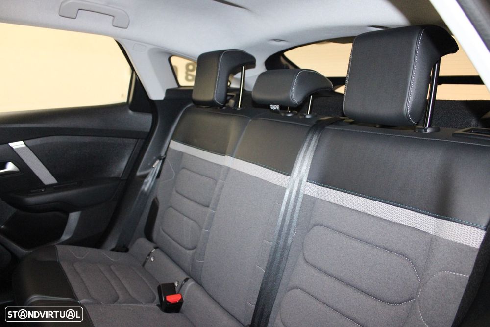 Citroën C4 1.2 PureTech Plus - 30