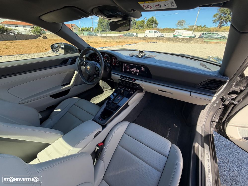 Porsche 911 (992) Carrera 4S PDK - 9
