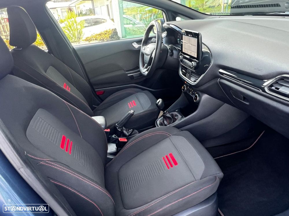 Ford Fiesta - 21