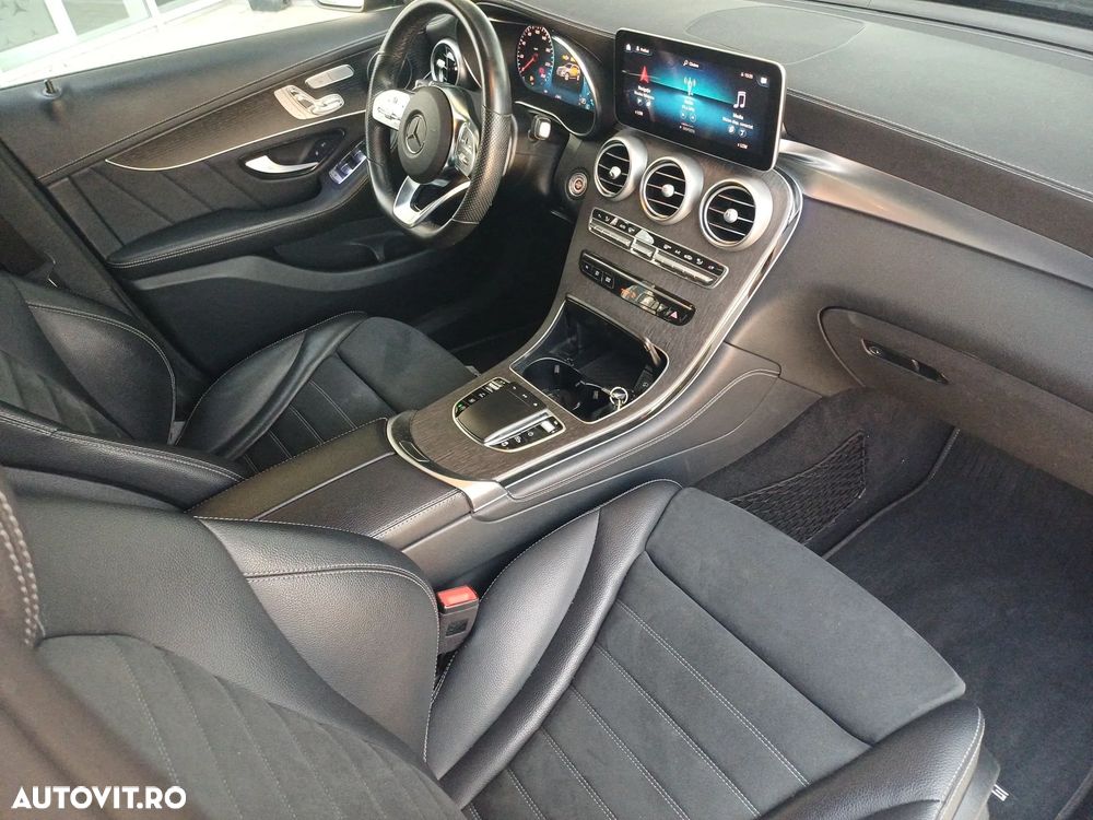 Mercedes-Benz GLC 300 d 4MATIC 9G-TRONIC AMG Line - 26