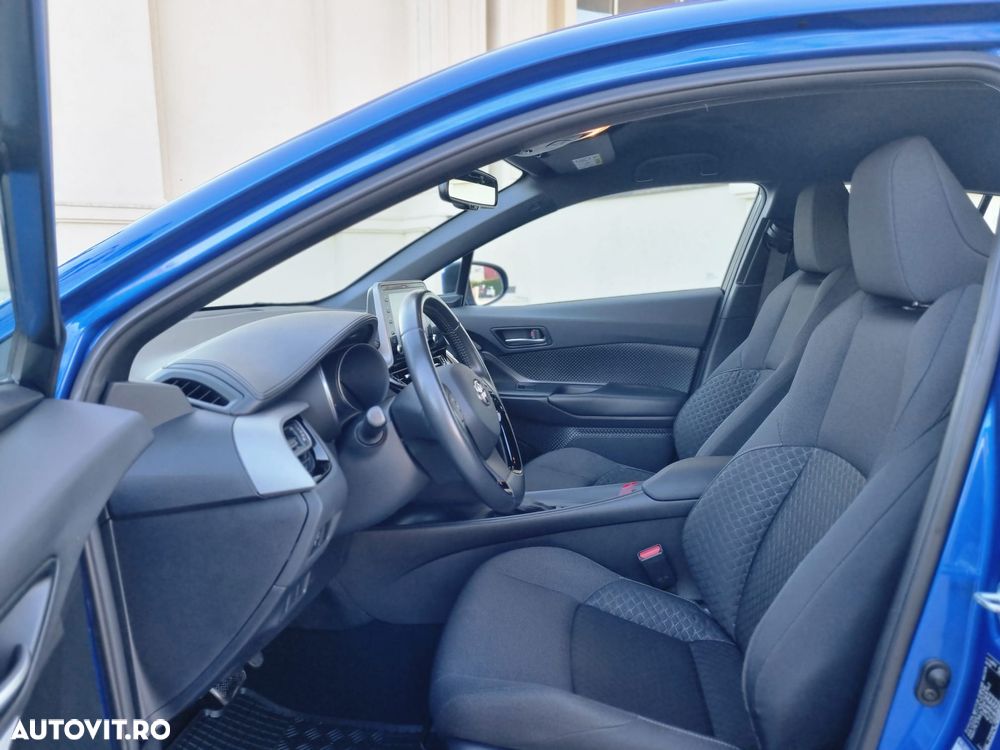Toyota C-HR Style Selection - 14
