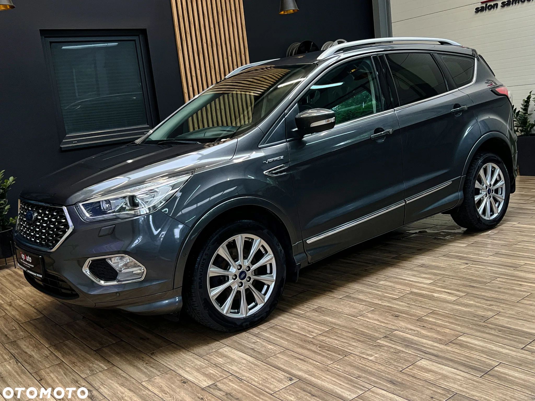 Ford Kuga 2.0 TDCi 4x4 Vignale - 11