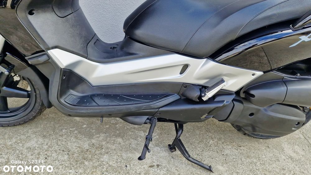 Yamaha X-max - 15