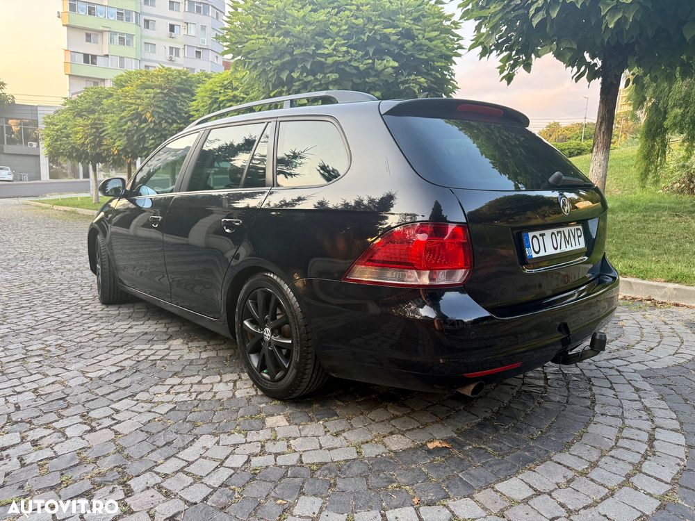 Volkswagen Golf 1.6 TDI DPF MATCH - 7