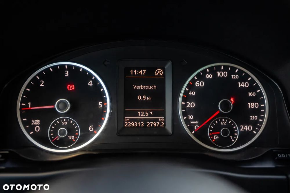 Volkswagen Tiguan 2.0 TDI BlueMot Sport&Style - 24