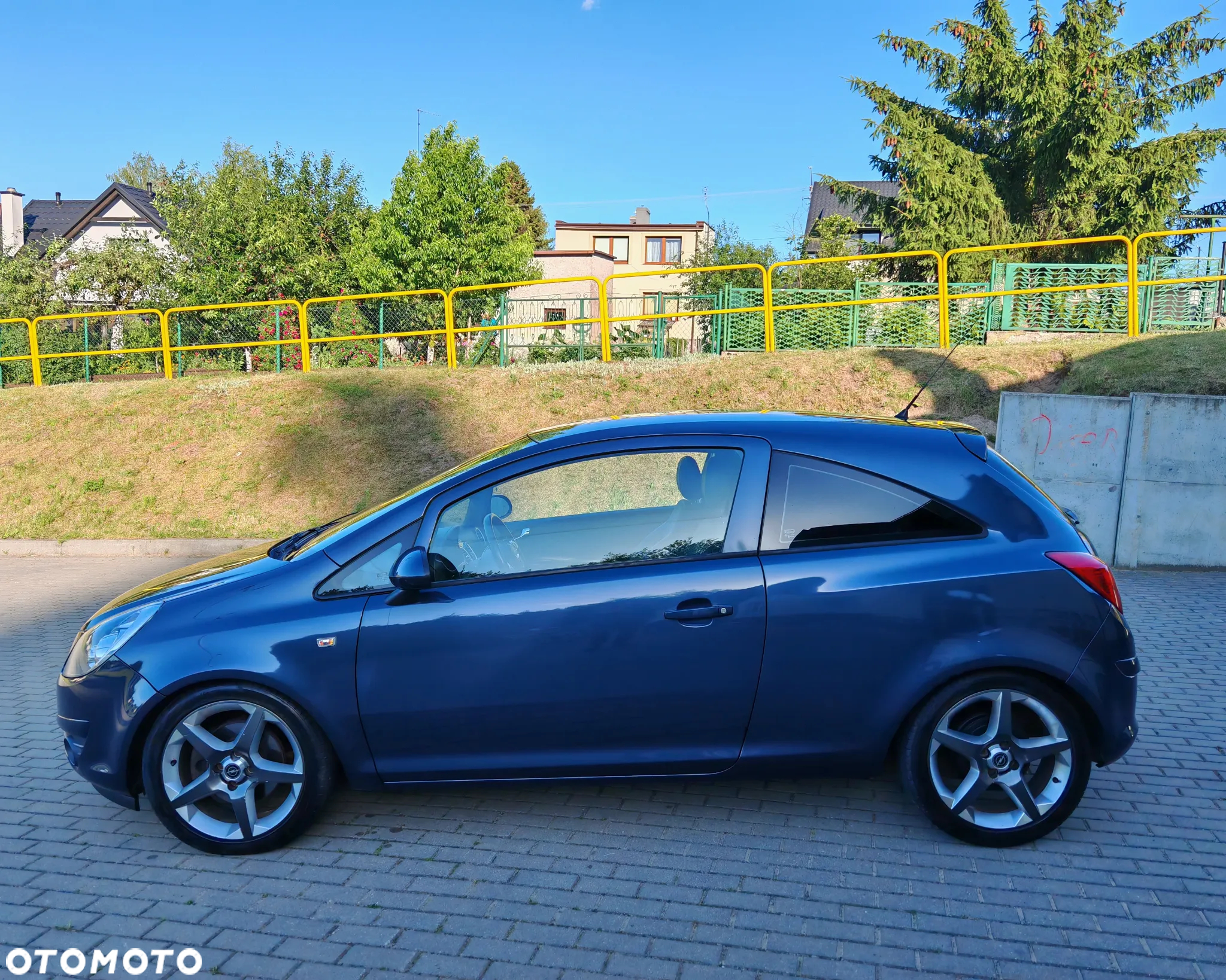 Opel Corsa - 11