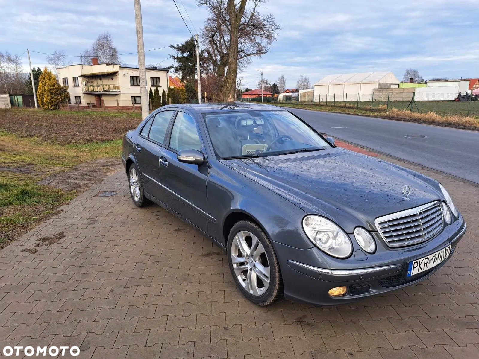 Mercedes-Benz Klasa E - 3