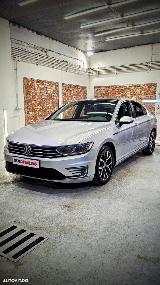 Volkswagen Passat 1.4 TSI DSG GTE - 13