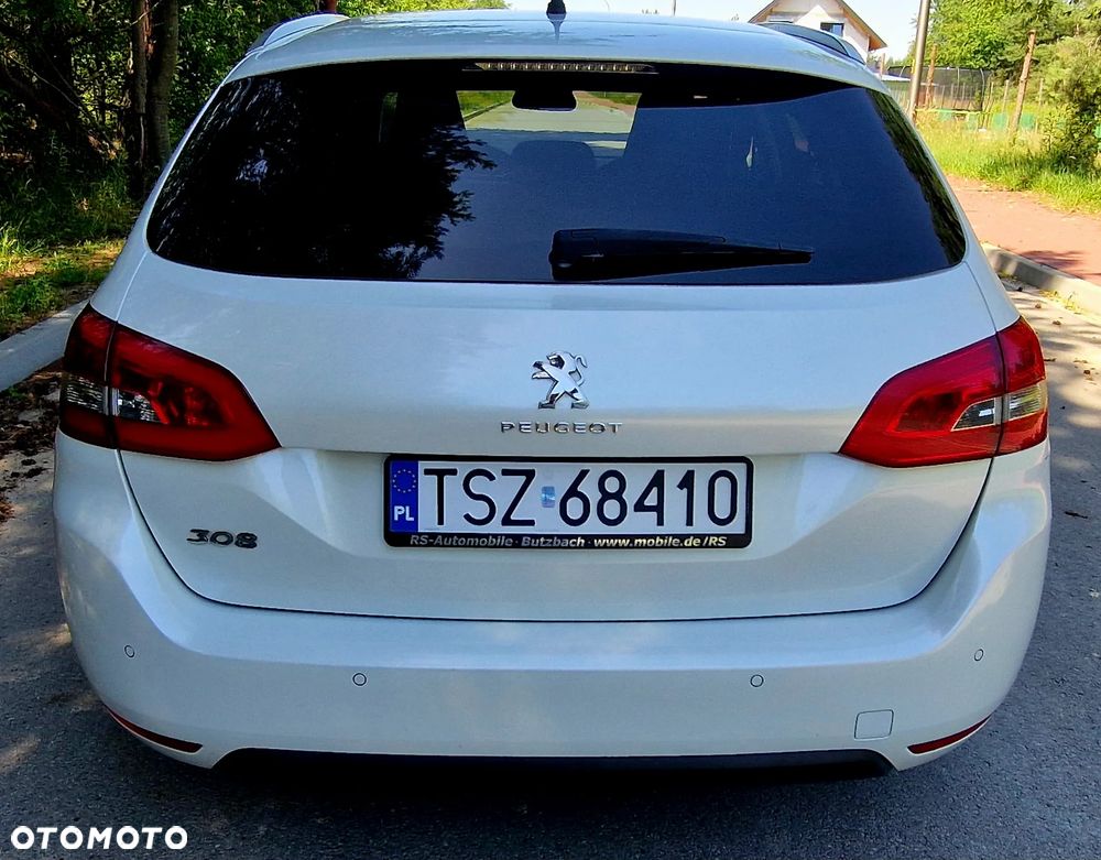 Peugeot 308 1.2 PureTech Allure S&S - 8