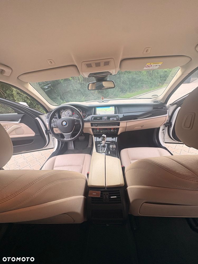 BMW Seria 5 520d - 19