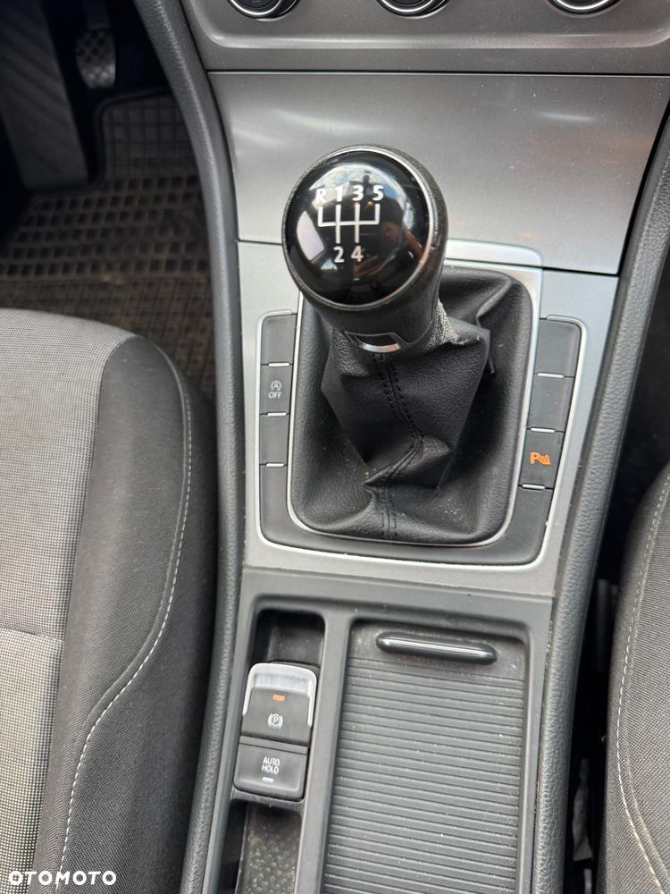 Volkswagen Golf 1.6 TDI Trendline - 18