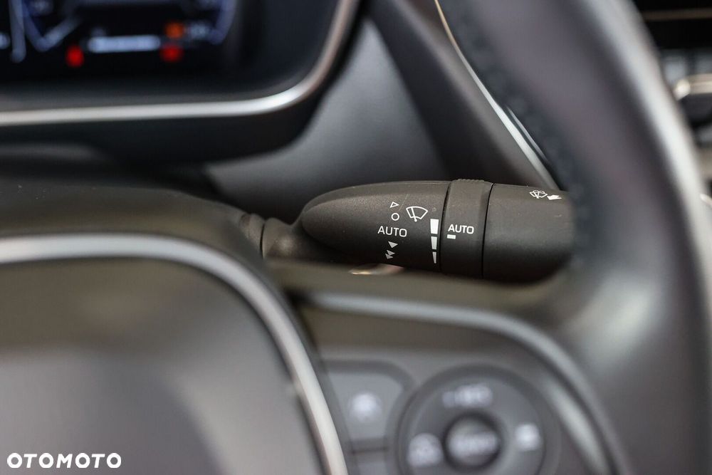 Toyota Corolla 1.8 Hybrid Comfort - 21