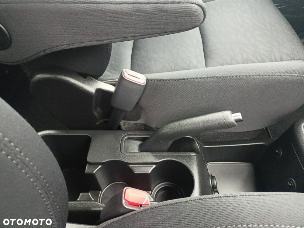 Hyundai ix20 1.6 Crossline - 38