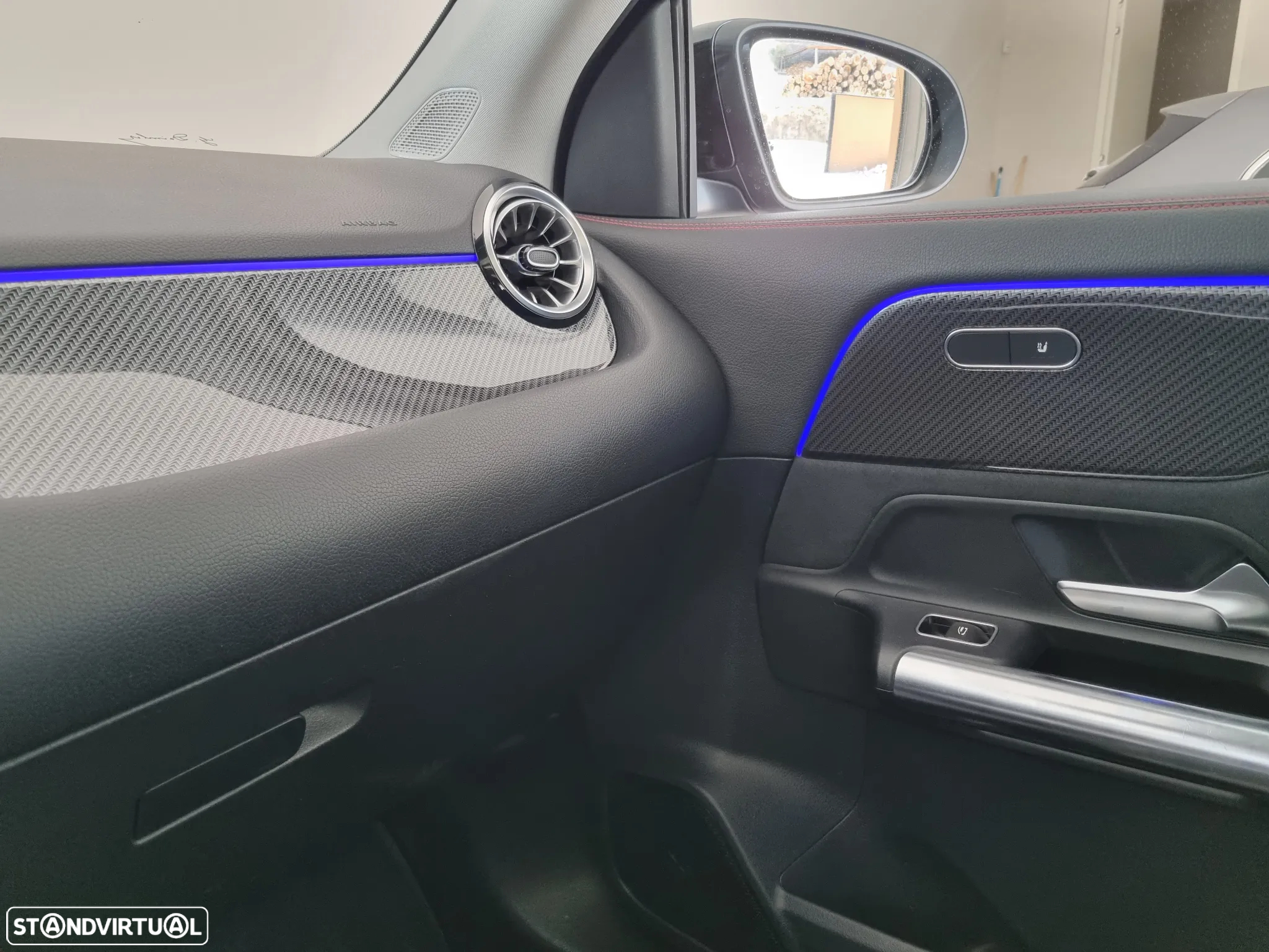 Mercedes-Benz GLA 250 e AMG Line - 24