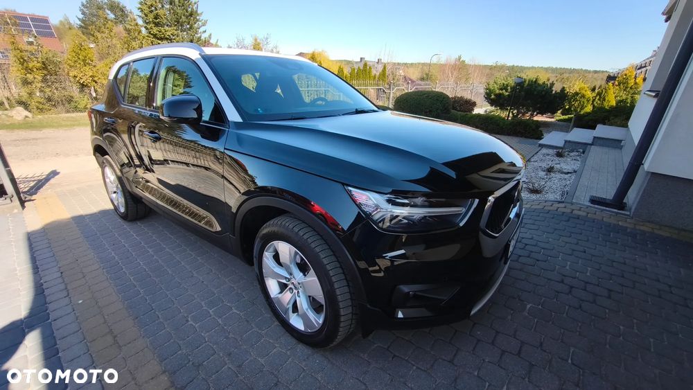 Volvo XC 40 D3 SCR AWD Momentum - 3