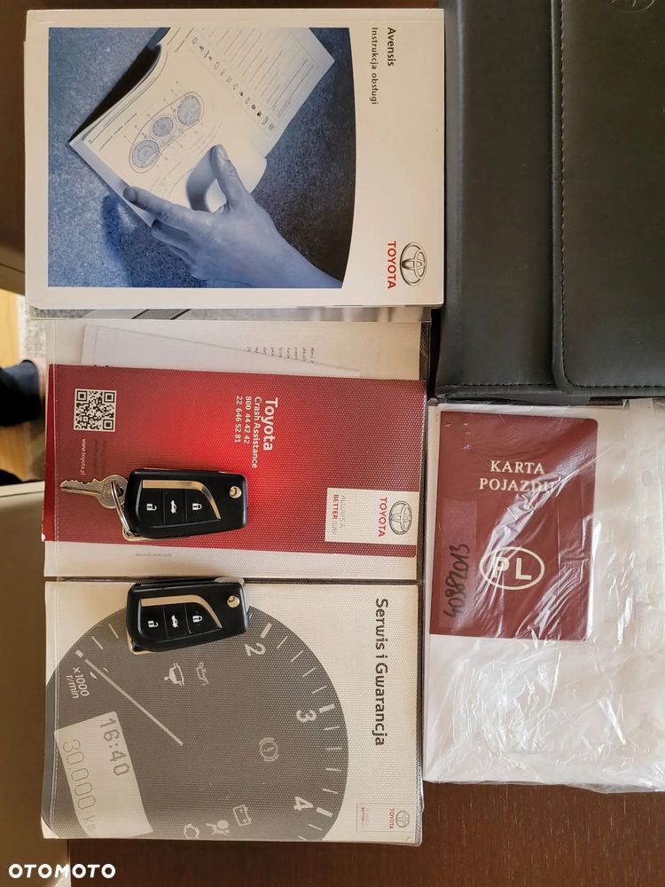 Toyota Avensis 2.0 D-4D Luna - 10