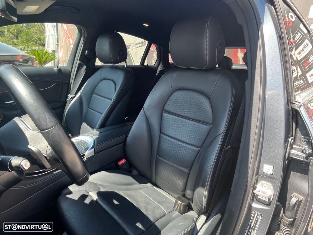 Mercedes-Benz GLC 220 d Coupe 4Matic 9G-TRONIC Exclusive - 19