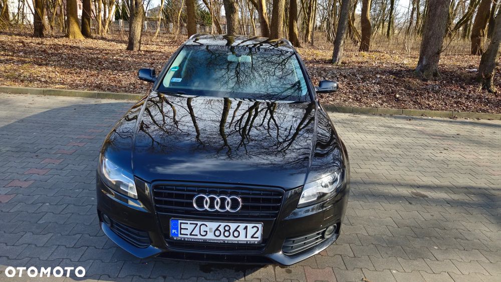 Audi A4 Avant 2.0 TDI - 4
