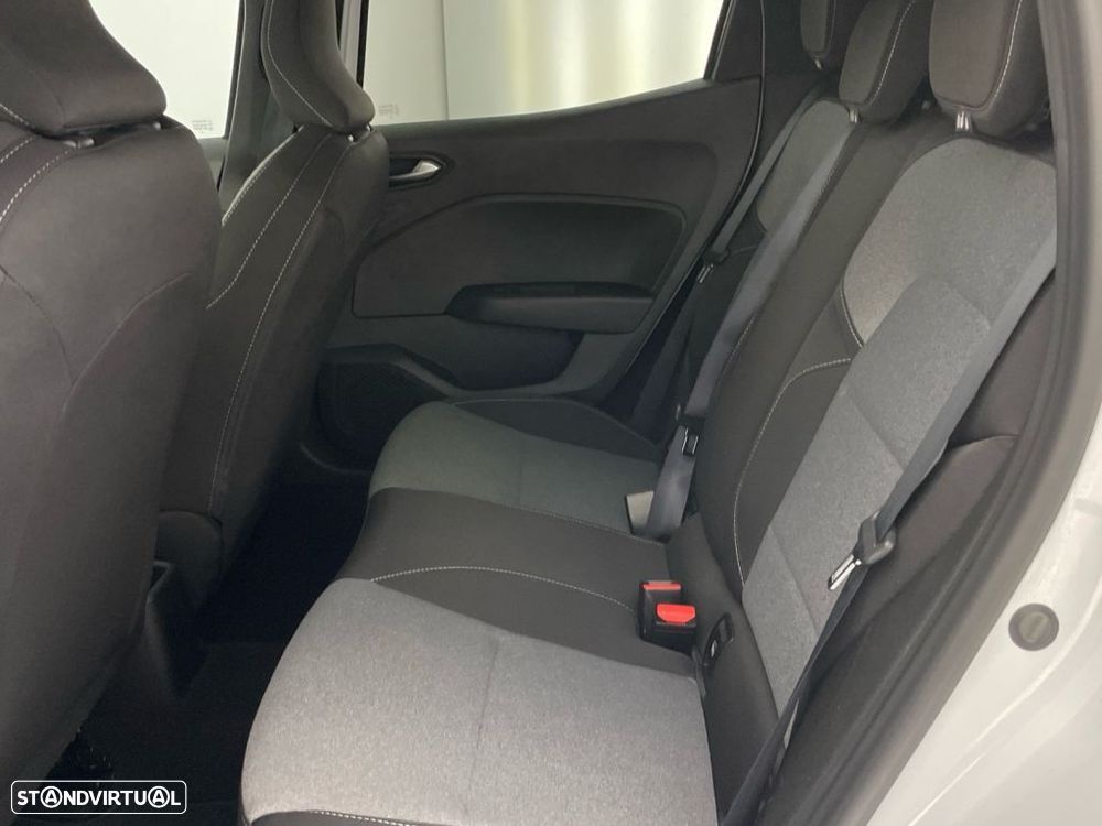 Renault Clio 1.0 TCe Evolution Bi-Fuel — fotografia 12