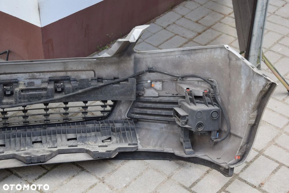 Opel Zafira B 05- Zderzak przód przedni Srebrny Z157 kompletny przed liftem - 11
