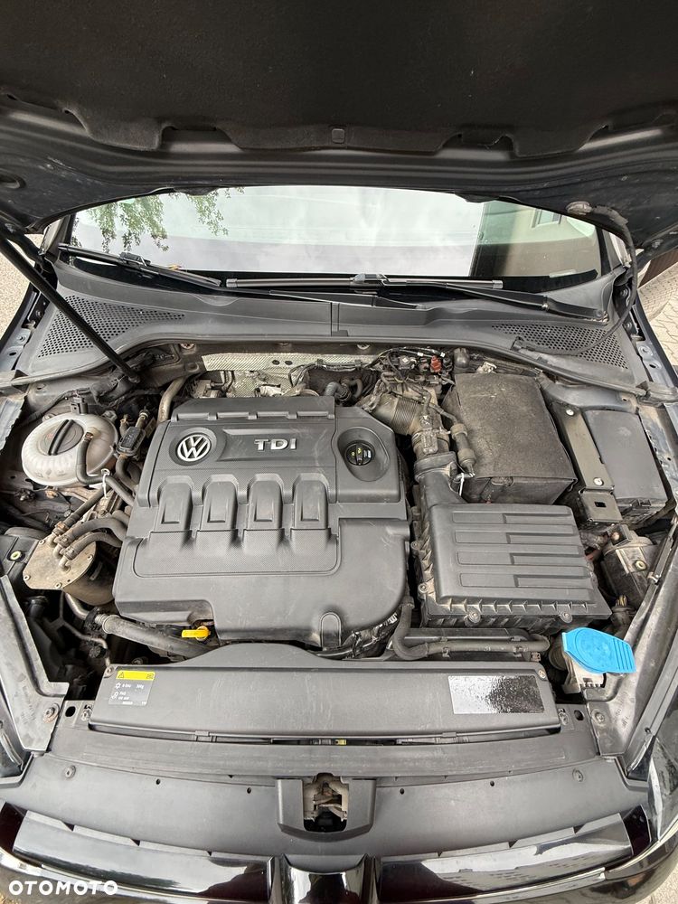 Volkswagen Golf 1.6 TDI BlueMotion Trendline - 11
