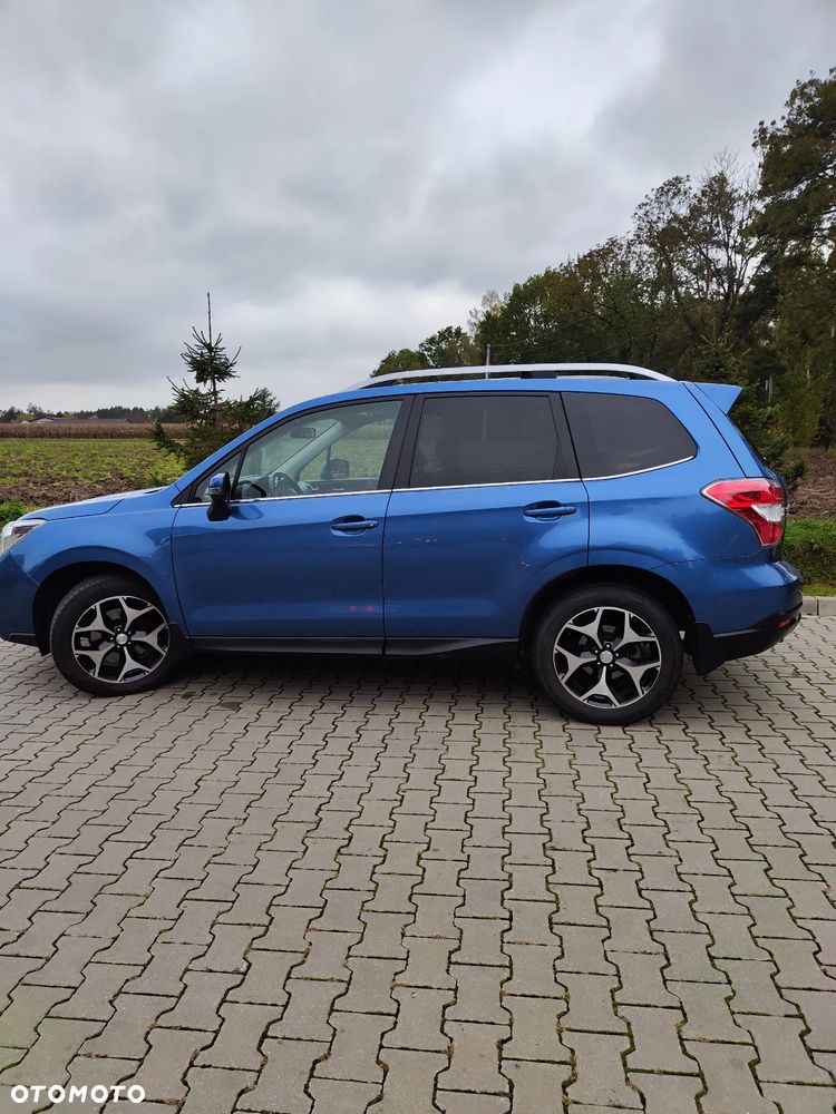 Subaru Forester 2.0XT Platinum Lineartronic - 8