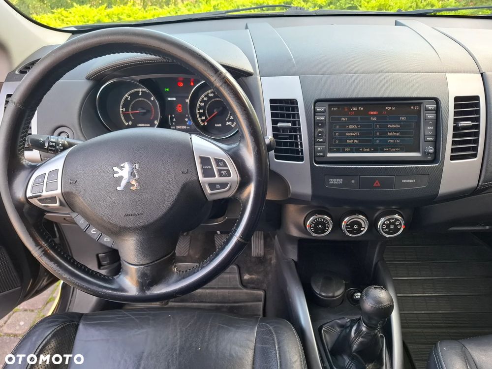 Peugeot 4007 2.2HDi Platinum Euro5 - 17
