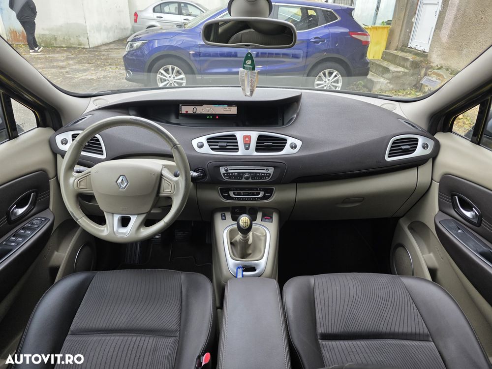 Renault Scenic 1.9dCi Privilege - 4