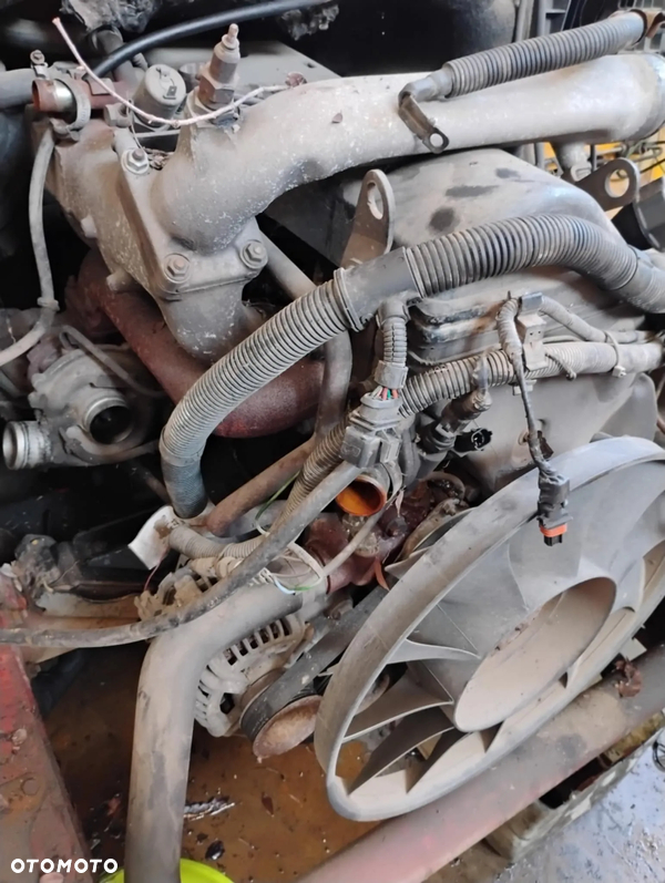 SILNIK KOMPLETNY 2,8 CR IVECO DAILY 99-