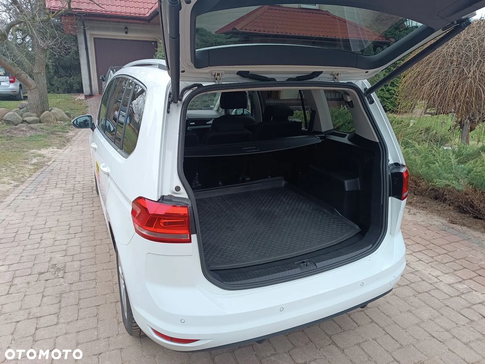 Volkswagen Touran 1.5 TSI EVO Highline - 31