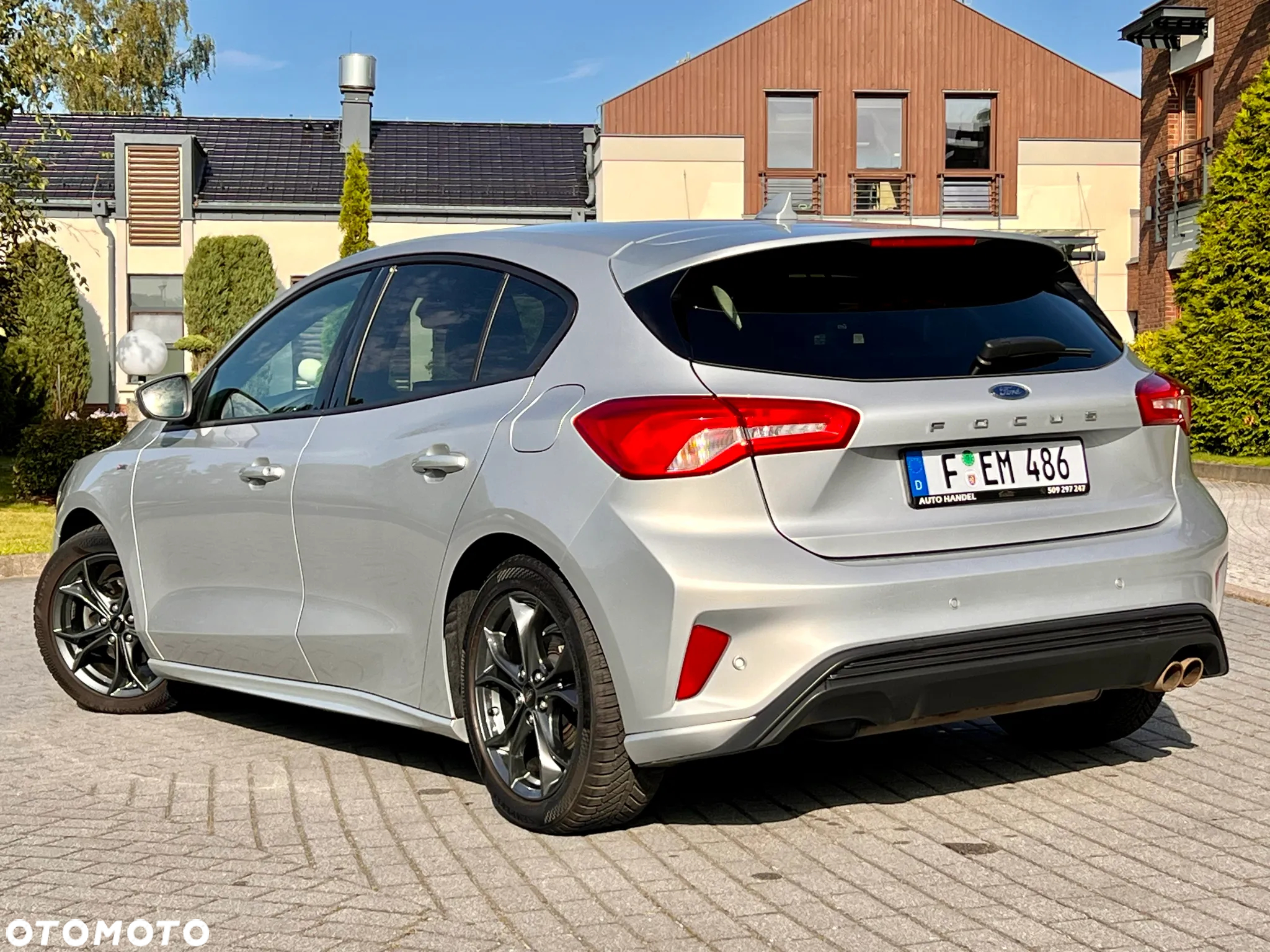 Ford Focus 1.0 EcoBoost Hybrid ST-LINE X - 15