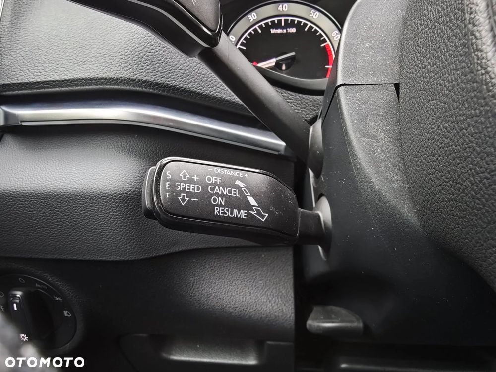 Skoda Karoq 1.5 TSI ACT DSG Style - 8