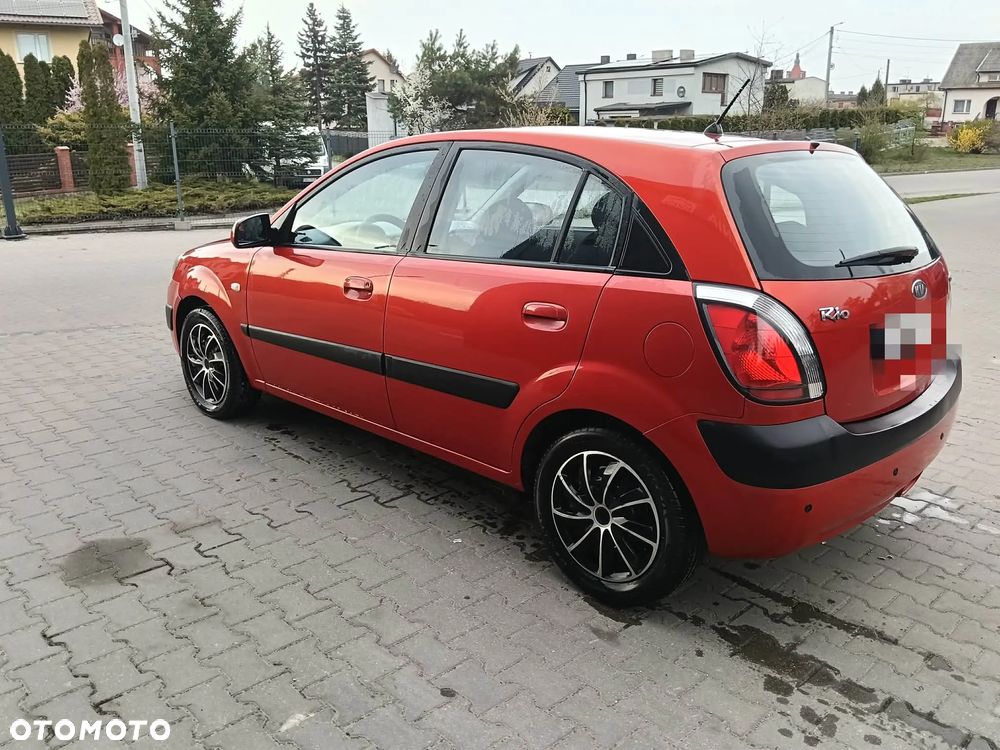 Kia Rio 1.5 CRDi City - 2