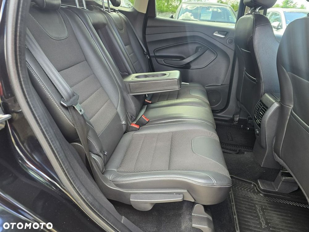 Ford Kuga 2.0 TDCi AWD Titanium - 14