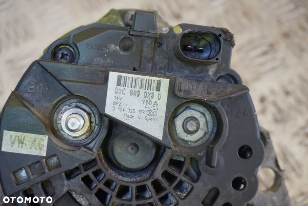 ALTERNATOR OCTAVIA II 1Z3 1.6 FSI  SKODA 2004-2008 03C903023D - 4