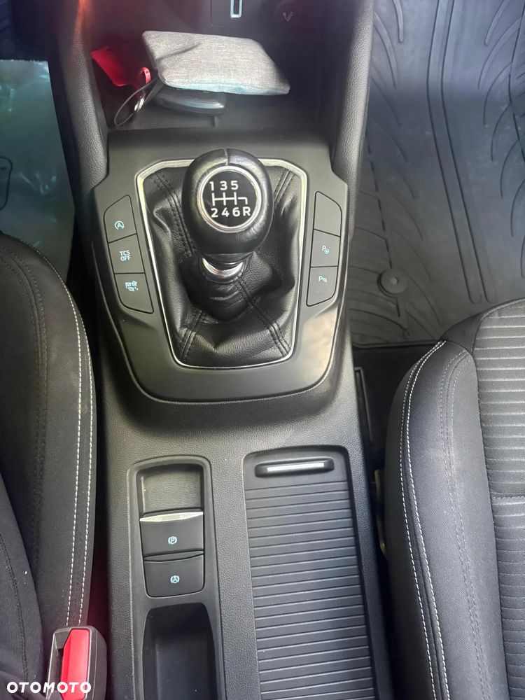 Ford Focus - 23