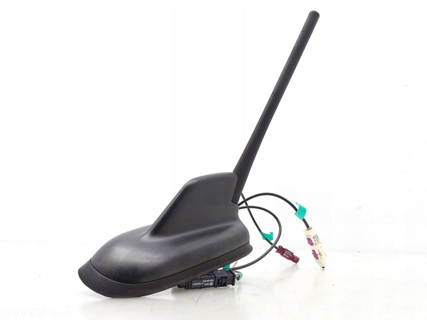 ANTENA DACHOWA DACHU REKIN GPS SKODA YETI I 5L 6R0035501D - 1