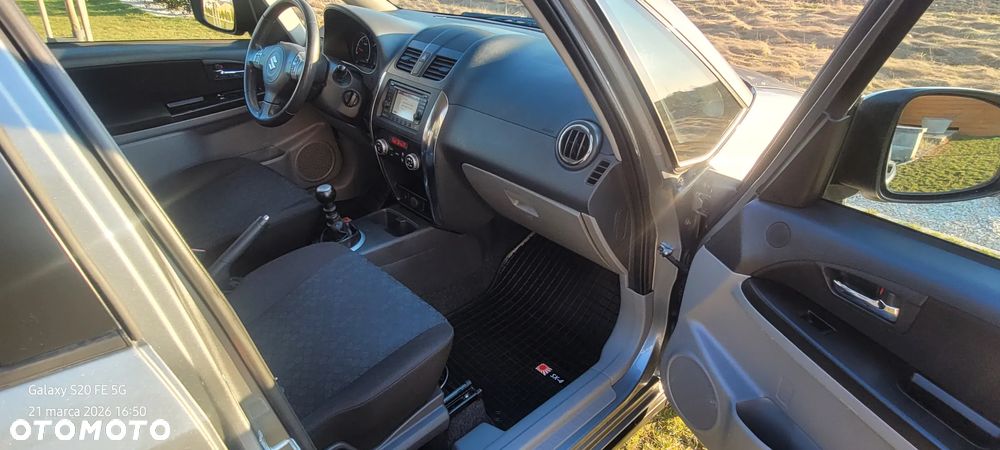 Suzuki SX4 2.0 DDiS 4x4 Limited - 12