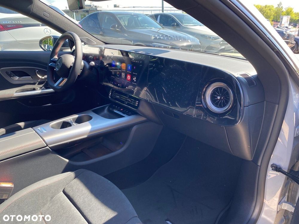 Mercedes-Benz CLA - 19