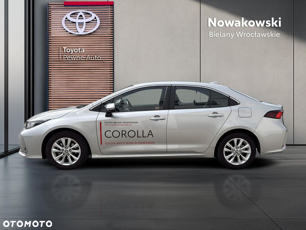 Toyota Corolla - 4