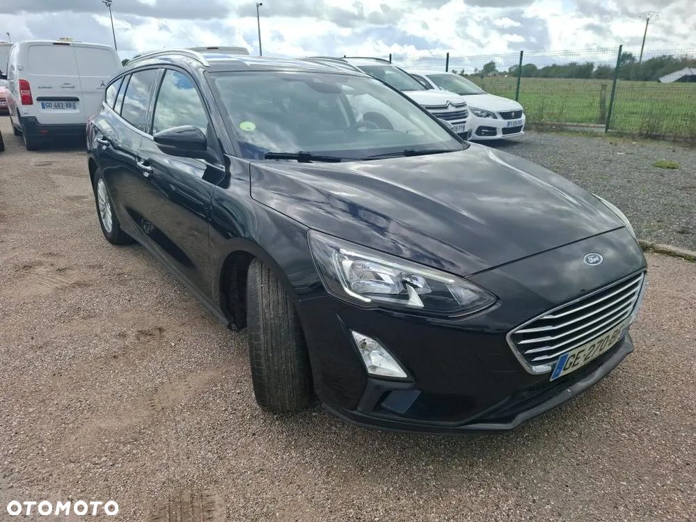 Ford Focus 1.5 EcoBlue Start-Stopp-System TITANIUM - 5