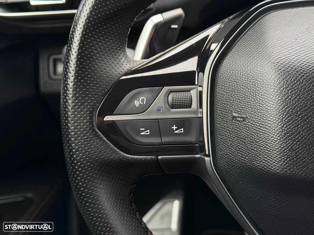 Peugeot 3008 1.6 BlueHDi GT Line EAT6 - 17