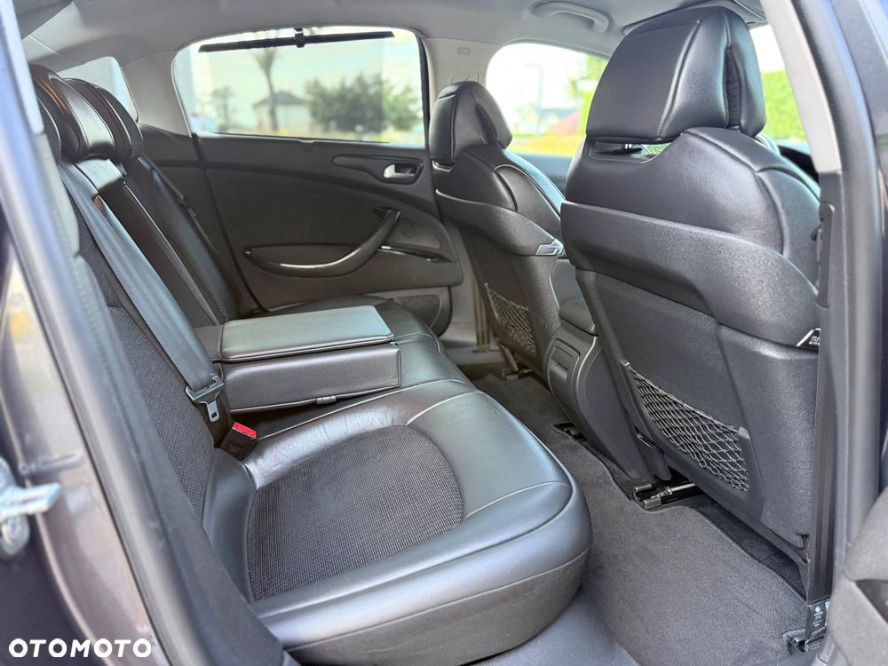 Citroën C5 HDi 140 FAP Exclusive - 24