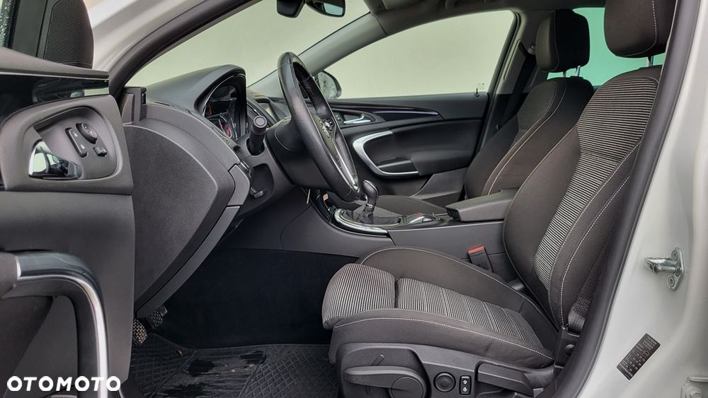Opel Insignia 2.0 CDTI Cosmo 4x4 S&S - 26