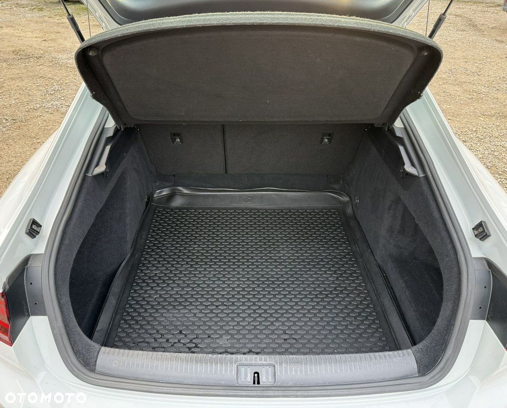 Volkswagen Arteon 1.5 TSI ACT Evo Essence DSG - 20