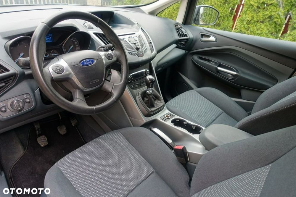 Ford C-MAX - 12